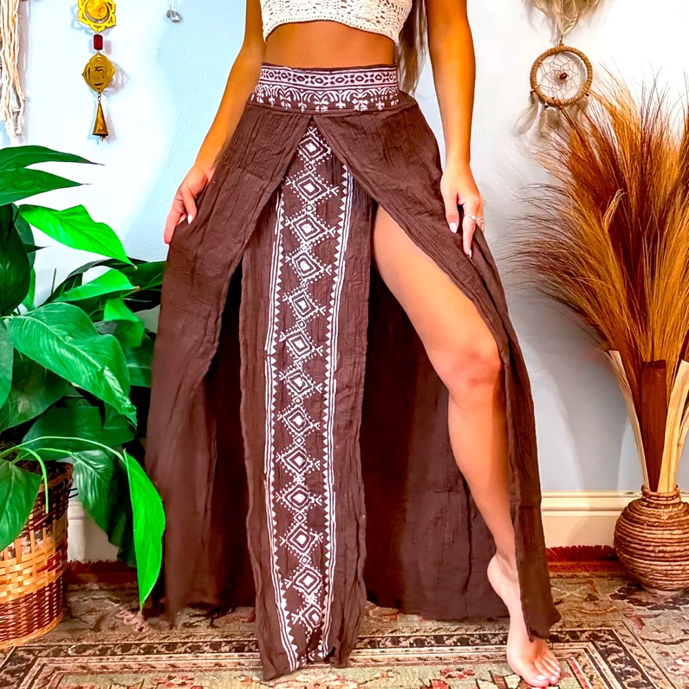 Ordinary Selenophile Inaya Split Leg Skirt size XS/S in Earth